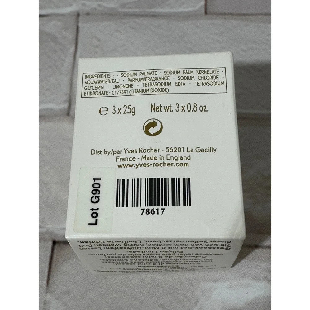 Yves Rocher Limited Edition Fleur de Noel Collection of‎ 3 Mini Soaps Gift Set